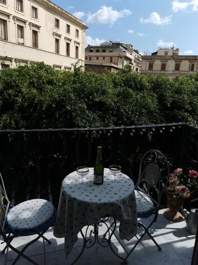 Appartamento Piazza Marina Chic Palermo Esterno foto